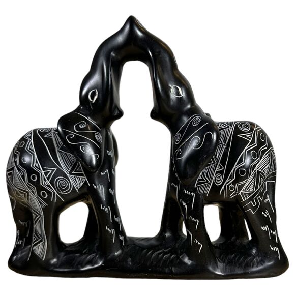 Hand Carved Soapstone Kissing Elephant Figurine - Picture 1 of 5